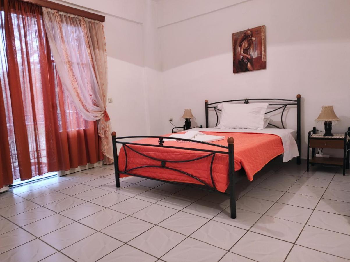 Studios Stefani Pétra Extérieur photo